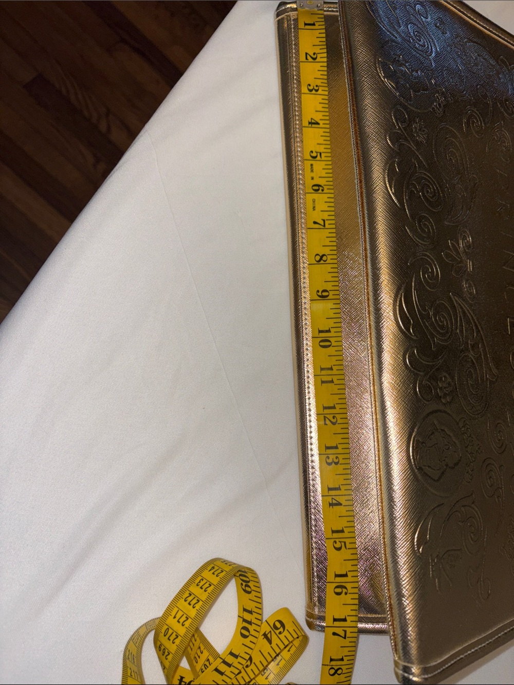 Bath & Body Works Disney Princess Metallic Gold Tote names & quotes inside NWT - Picture 6 of 6